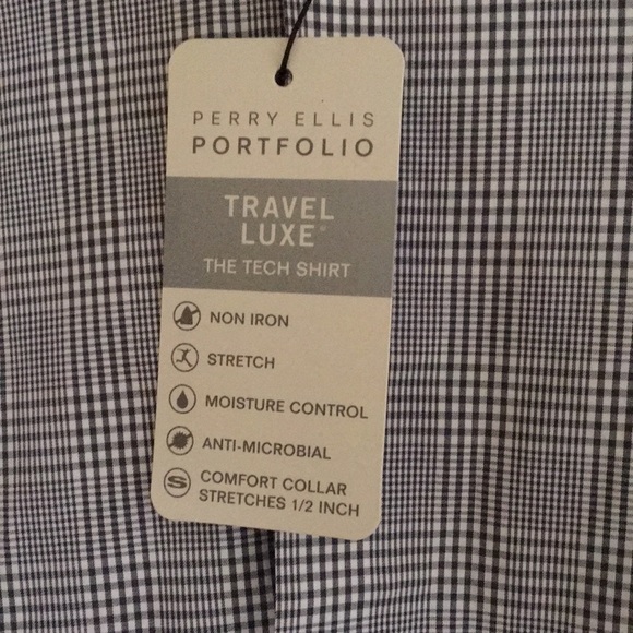 Button Down - Picture 3 of 5